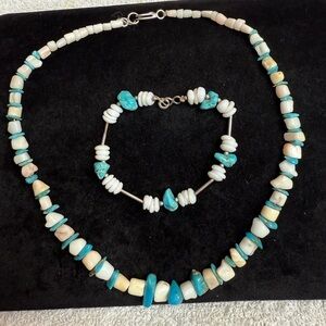 Vintage Turquoise & White Coral Beaded Necklace Bracelet Set Southwestern Style